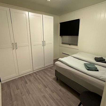 Vardo Accommodation - White House Kültér fotó